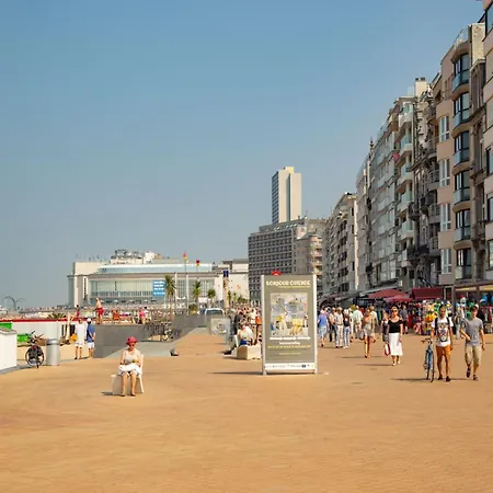 In Near The & Casino * Οστένδη