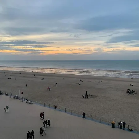 In Near The & Casino Appartement *