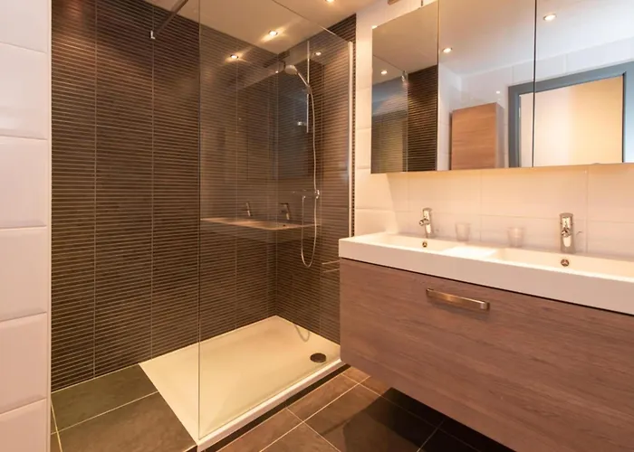 In Near The & Casino