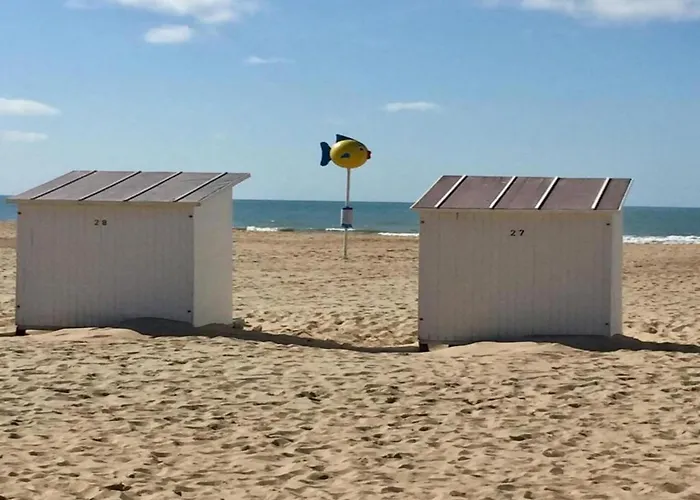 Apartment In Near The & Casino *